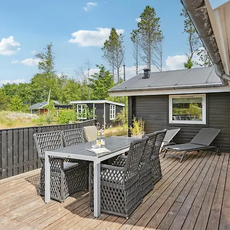 Stunning In With Kitchen * Aalbaek